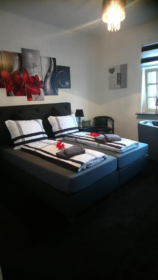 Bed Und Breakfast "Die Perle Von Gronau" Гронау Екстериор снимка